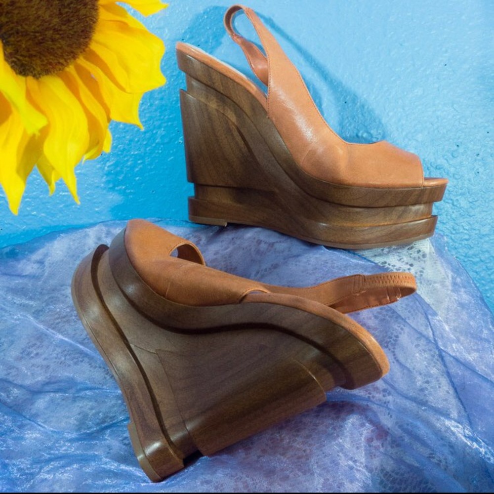 Jessica Simpson peep toe wooden heels